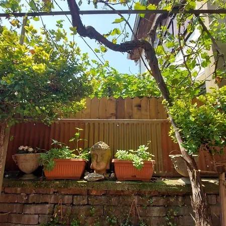 The Vinegarden With Private Terrace And Iconic Fortress Views & Old Town Charm